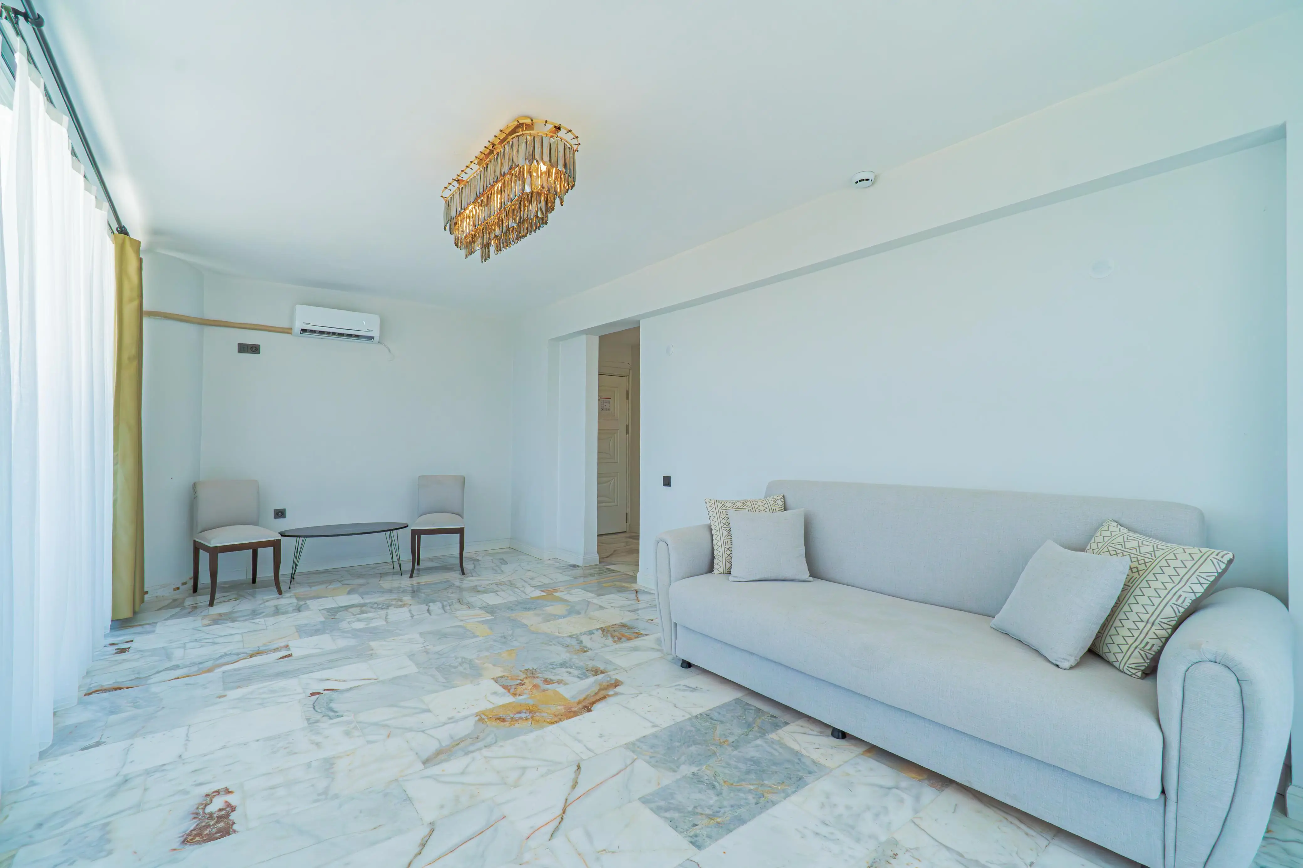 Suit Oda — Sun Pearl Hotel