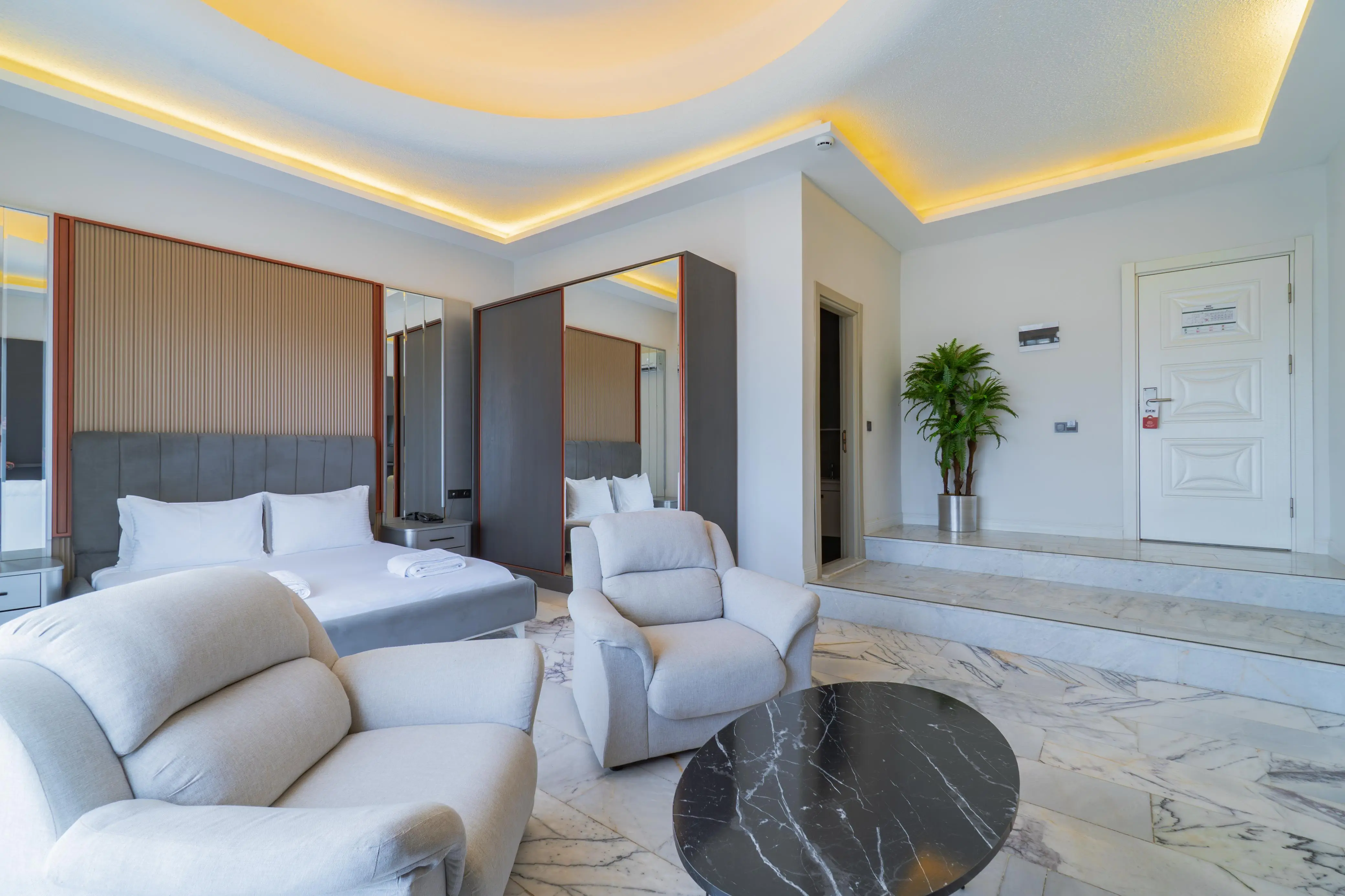 Süperior Deniz Manzaralı Oda — Sun Pearl Hotel