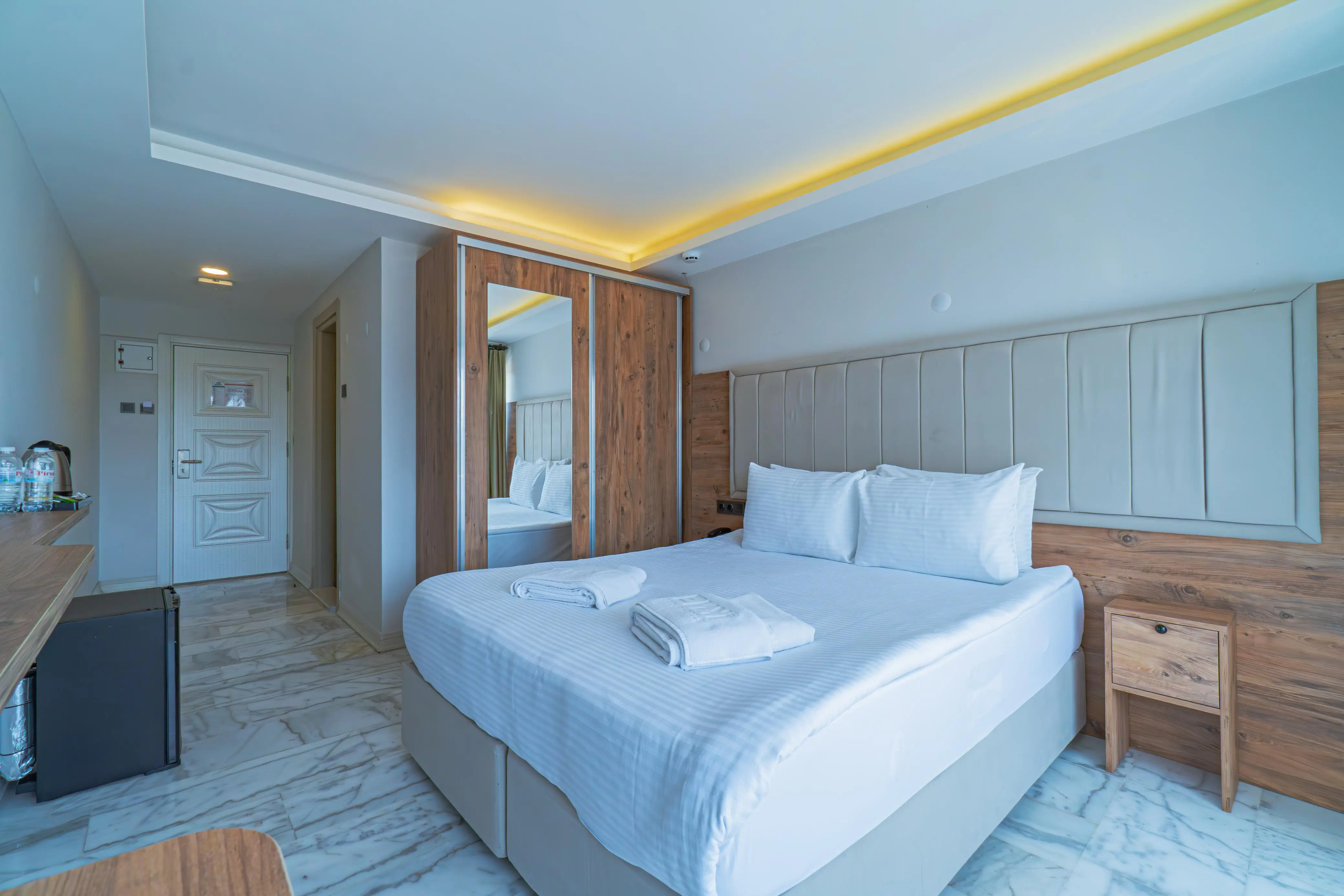 Standart Bahçe Manzaralı Oda — Feniks Priority Hotel