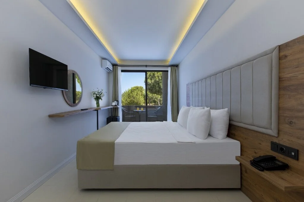 Standart Bahçe Manzaralı Oda — Sun Pearl Hotel